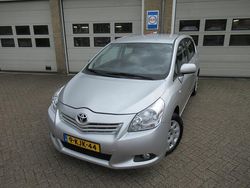 Grijs Gebruikt 2011 Toyota Verso MPV | € 8.950 (Eerlijke prijs)