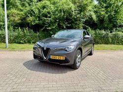 Grijs Gebruikt 2018 Alfa Romeo Stelvio Super SUV | € 29.250 (Goede deal)