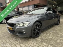 Grijs Gebruikt 2018 BMW 330 Executive Sedan | € 29.950 (Goede deal)