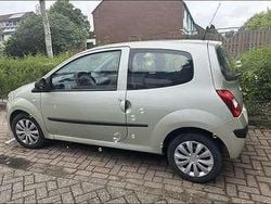 Geel Gebruikt 2008 Renault Twingo Authentique Hatchback | € 2.350 (Iets duurder)