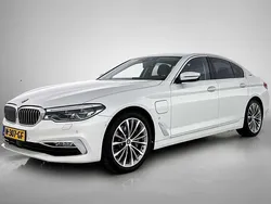 Wit, metallic lak Gebruikt 2017 BMW 530e Executive Sedan | € 22.995 (Iets duurder)