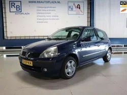 Blauw Gebruikt 2006 Renault Clio II Campus Hatchback | € 1.999 (Eerlijke prijs)
