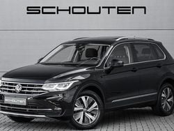 Zwart Gebruikt 2022 VW Tiguan Elegance SUV | € 32.900 (Goede deal)
