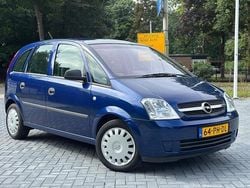 Blauw Gebruikt 2004 Opel Meriva Essentia MPV | € 2.495 (Eerlijke prijs)