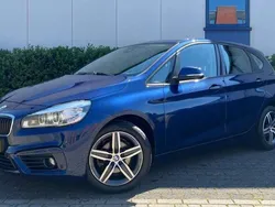 Blauw, metallic lak Gebruikt 2015 BMW 218 Active Tourer Performance MPV | € 5.750
