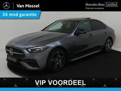 Grijs Gebruikt 2023 Mercedes C300 AMG line Sedan | € 49.945 (Eerlijke prijs)