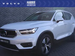 Wit Gebruikt 2021 Volvo XC40 R-Design SUV | € 31.694 (Eerlijke prijs)