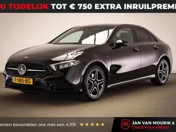 Zwart Gebruikt 2021 Mercedes A250 Premium Plus Hatchback | € 28.295 (Eerlijke prijs)