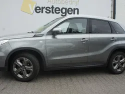 Grijs Gebruikt 2015 Suzuki Vitara Exclusive SUV | € 11.950 (Goede deal)