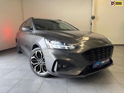 Grijs Gebruikt 2019 Ford Focus ST-Line Hatchback | € 19.899 (Eerlijke prijs)