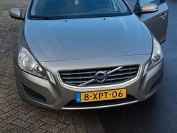 Gebruikt 2011 Volvo V60 R-Design Stationwagen | € 5.250 (Goede deal)