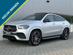 Grijs, metallic lak Gebruikt 2021 Mercedes 350 AMG Coupé | € 67.995