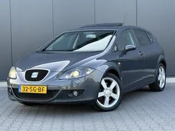 Grijs Gebruikt 2006 Seat Leon Sport Hatchback | € 3.495 (Eerlijke prijs)