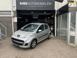 Grijs Gebruikt 2010 Peugeot 107 Hatchback | € 2.499 (Eerlijke prijs)