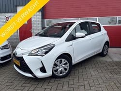 Wit Gebruikt 2019 Toyota Yaris Hybrid Active Hatchback | € 12.888 (Goede deal)