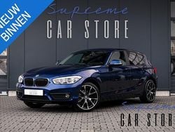 Blauw (metallic) Gebruikt 2018 BMW 118 Comfort Edition Hatchback | € 15.995 (Goede deal)