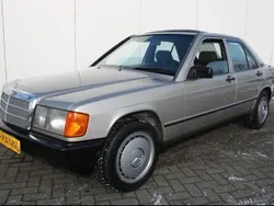 Grijs Gebruikt 1986 Mercedes 190 Sedan | € 12.900