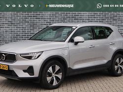 Grijs Gebruikt 2023 Volvo XC40 R-Design SUV | € 36.694 (Eerlijke prijs)
