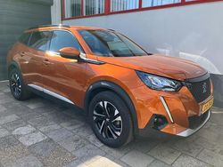 Oranje Gebruikt 2020 Peugeot 2008 Active SUV | € 15.900 (Eerlijke prijs)