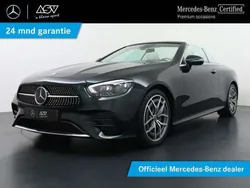 , metallic lak Gebruikt 2023 Mercedes E200 AMG line Cabriolet | € 71.895 (Eerlijke prijs)