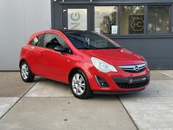 Rood Gebruikt 2012 Opel Corsa Color Edition Hatchback | € 5.450 (Eerlijke prijs)