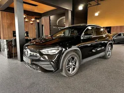 Zwart Gebruikt 2023 Mercedes GLA250 AMG line SUV | € 43.950 (Eerlijke prijs)