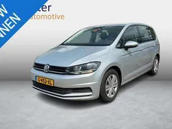Grijs Gebruikt 2018 VW Touran Comfortline MPV | € 13.950 (Goede deal)