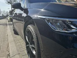 Zwart Gebruikt 2020 VW Golf VIII Life Hatchback | € 18.999 (Eerlijke prijs)