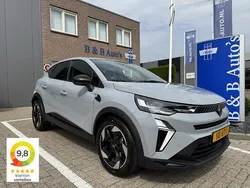 Grijs, metallic lak Gebruikt 2025 Renault Captur Techno SUV | € 30.850 (Eerlijke prijs)