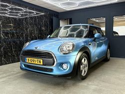 Blauw Gebruikt 2017 Mini ONE Hatchback | € 11.250 (Eerlijke prijs)