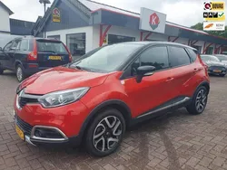 Rood Gebruikt 2015 Renault Captur SUV | € 10.950 (Eerlijke prijs)
