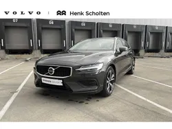 Grijs Gebruikt 2022 Volvo V60 Stationwagen | € 37.750 (Goede deal)
