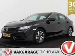 Zwart Gebruikt 2019 Honda Civic Comfort Hatchback | € 15.899 (Eerlijke prijs)