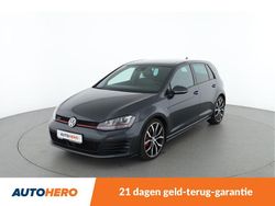 Zwart (metallic) Gebruikt 2016 VW Golf VII GTI Hatchback | € 19.349 (Super prijs)