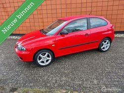 Rood Gebruikt 2004 Seat Ibiza Sport Hatchback | € 850 (Goede deal)