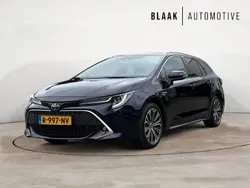 Blauw Gebruikt 2022 Toyota Corolla Executive Stationwagen | € 26.545 (Eerlijke prijs)
