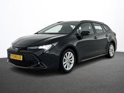 Zwart Gebruikt 2023 Toyota Corolla Active Stationwagen | € 25.790 (Eerlijke prijs)