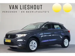 Grijs Gebruikt 2020 VW T-Roc Style SUV | € 25.650 (Goede deal)