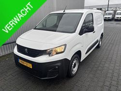 Wit Gebruikt 2021 Peugeot Partner Premium Van | € 8.750 (Eerlijke prijs)