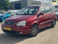 Rood Gebruikt 2006 Kia Carens EX MPV | € 2.450