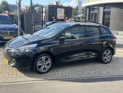 Zwart Gebruikt 2016 Renault Clio GrandTour Night&Day Stationwagen | € 7.700 (Eerlijke prijs)
