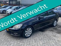 Zwart Gebruikt 2010 Mercedes C180 Avantgarde Sedan | € 7.845 (Eerlijke prijs)
