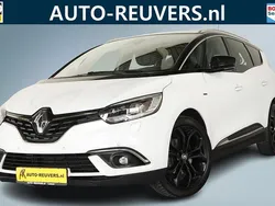 Wit, metallic lak Gebruikt 2020 Renault Grand Scénic IV Black Edition MPV | € 23.900 (Eerlijke prijs)