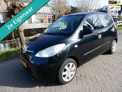 Zwart, metallic lak Gebruikt 2009 Hyundai i10 Active Hatchback | € 2.445 (Eerlijke prijs)