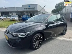 Zwart Gebruikt 2020 VW Golf VIII Life Hatchback | € 18.999 (Eerlijke prijs)