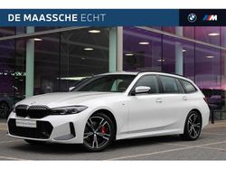 Wit Gebruikt 2025 BMW 330 Executive Stationwagen | € 64.950