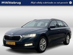 Blauw Gebruikt 2024 Skoda Octavia Business Line Stationwagen | € 26.950 (Eerlijke prijs)