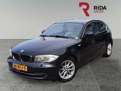 Zwart Gebruikt 2011 BMW 116 Hatchback | € 5.945 (Duur)