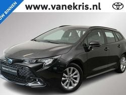 Zwart Gebruikt 2025 Toyota Corolla Hybrid Stationwagen | € 31.399 (Goede deal)