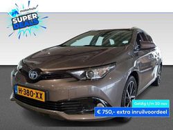 Grijs Gebruikt 2018 Toyota Auris Touring Sports Stationwagen | € 16.945